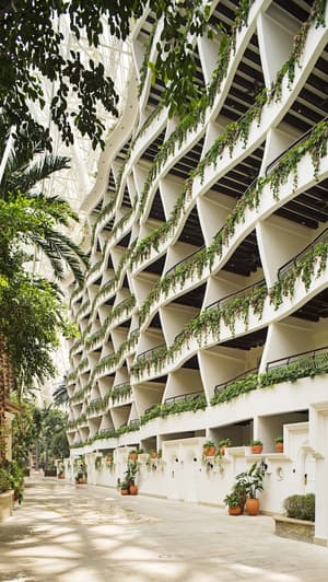 thumbnail: Exterior