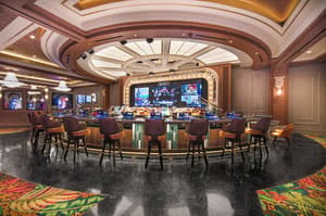 thumbnail: Bar (on property)
