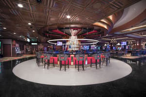 thumbnail: Bar (on property)