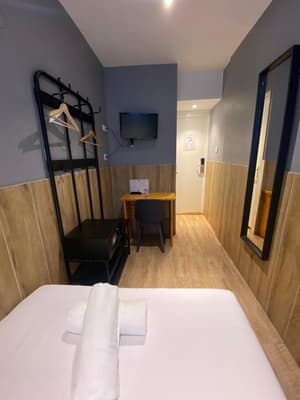 thumbnail: Room