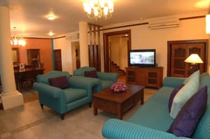 thumbnail: Living area