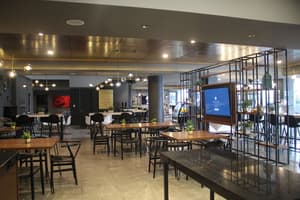 thumbnail: Restaurant