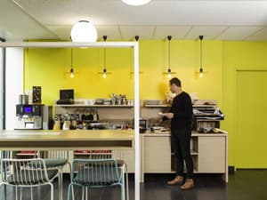 thumbnail: Breakfast area