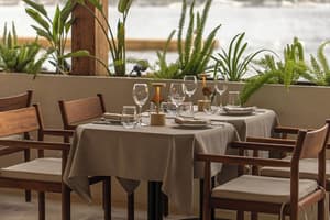 thumbnail: Restaurant