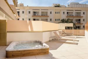 thumbnail: Terrace/patio
