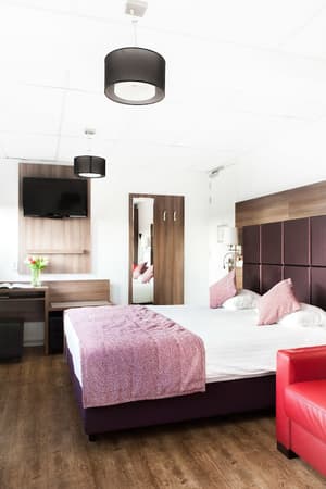 thumbnail: Room
