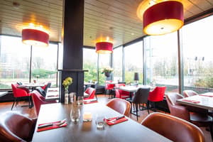 thumbnail: Restaurant