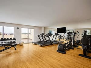 thumbnail: Gym