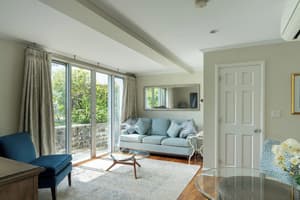 thumbnail: Living area