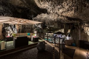 thumbnail: Spa reception