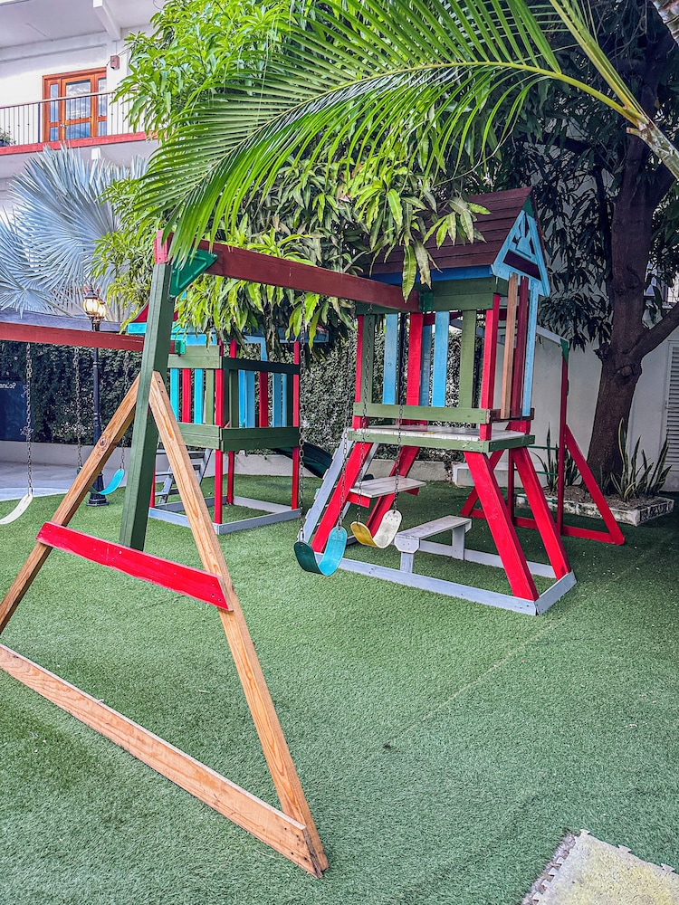 Children's play area - outdoor