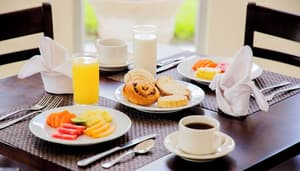 thumbnail: Breakfast area