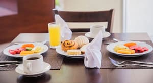 thumbnail: Dining