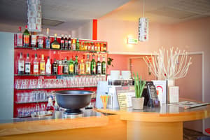 thumbnail: Bar (on property)