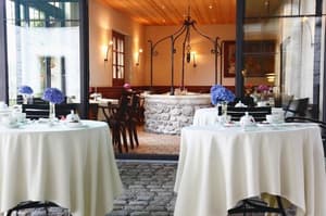 thumbnail: Breakfast area