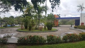 thumbnail: Bar (on property)