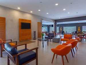 thumbnail: Bar (on property)