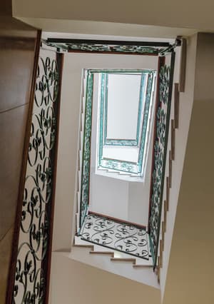 thumbnail: Handrails in stairways