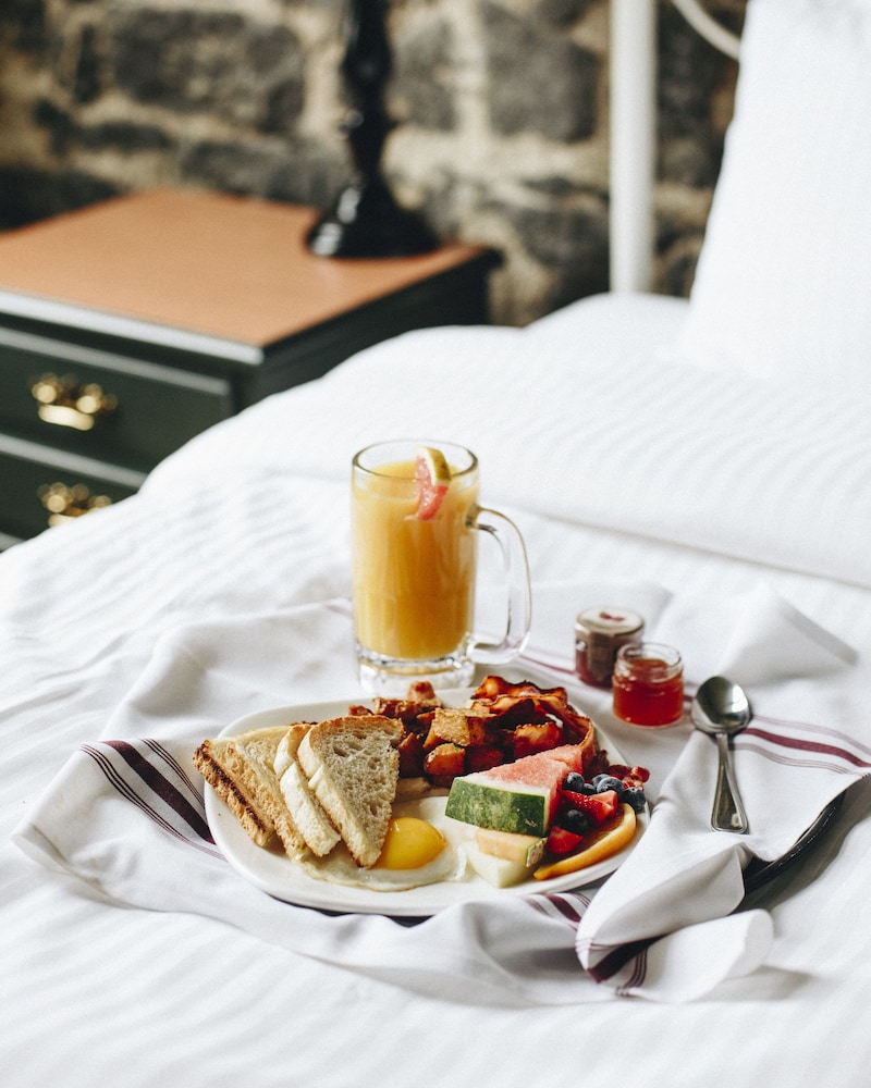 Room service - dining