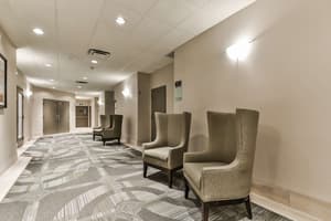 thumbnail: Business center
