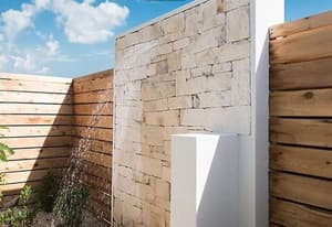 thumbnail: Exterior detail