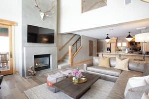 thumbnail: Living area