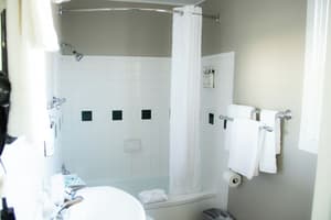 thumbnail: Bathroom