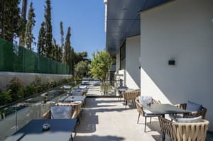 thumbnail: Restaurant