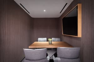 thumbnail: Executive lounge