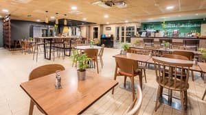 thumbnail: Restaurant