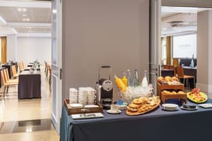 thumbnail: Reception hall