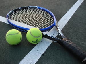 thumbnail: Tennis court