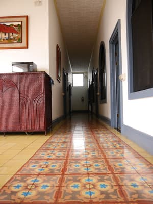 thumbnail: Hallway