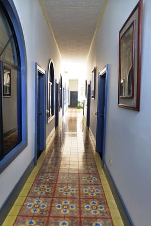 thumbnail: Interior detail