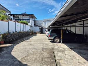 thumbnail: Parking