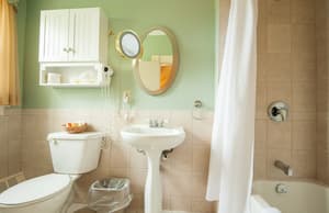 thumbnail: Bathroom