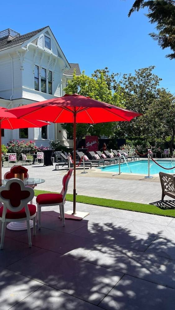 Outdoor banquet area