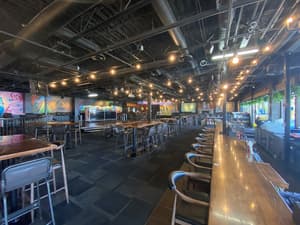 thumbnail: Bar (on property)