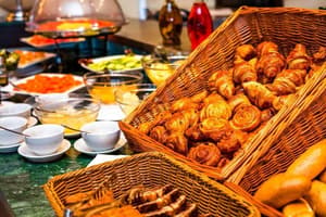 thumbnail: Dining