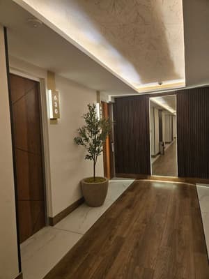 thumbnail: Interior detail