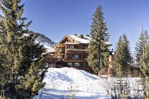thumbnail: Exterior