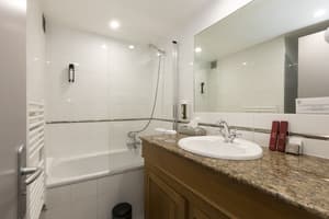 thumbnail: Bathroom