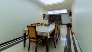 thumbnail: In-room dining