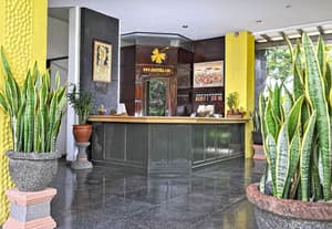 thumbnail: Reception