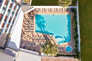 thumbnail: Outdoor pool
