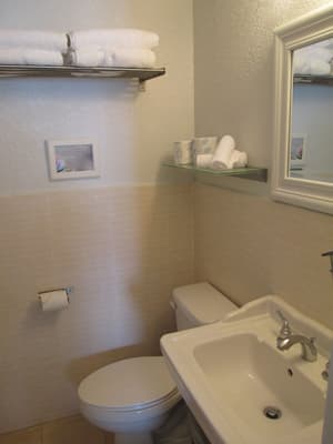 thumbnail: Bathroom