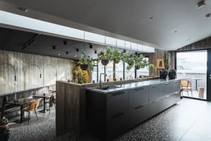 thumbnail: Interior