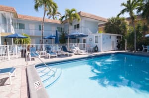thumbnail: Front of property