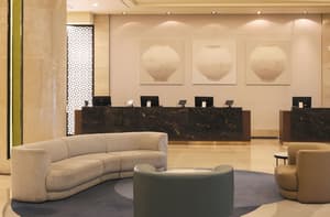 thumbnail: Lounge