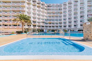 thumbnail: Pool